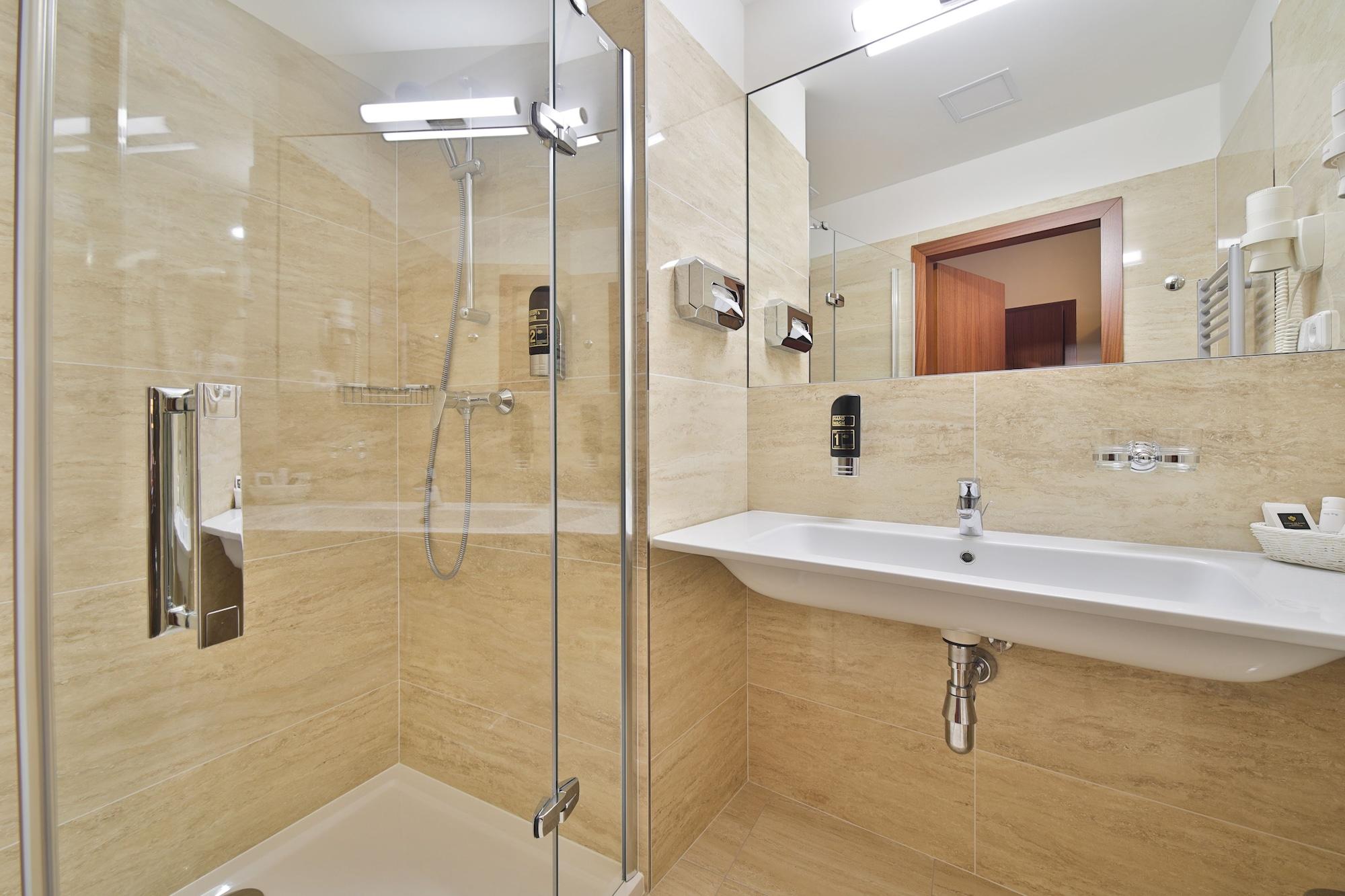 Hotell Meteor Plaza Prag