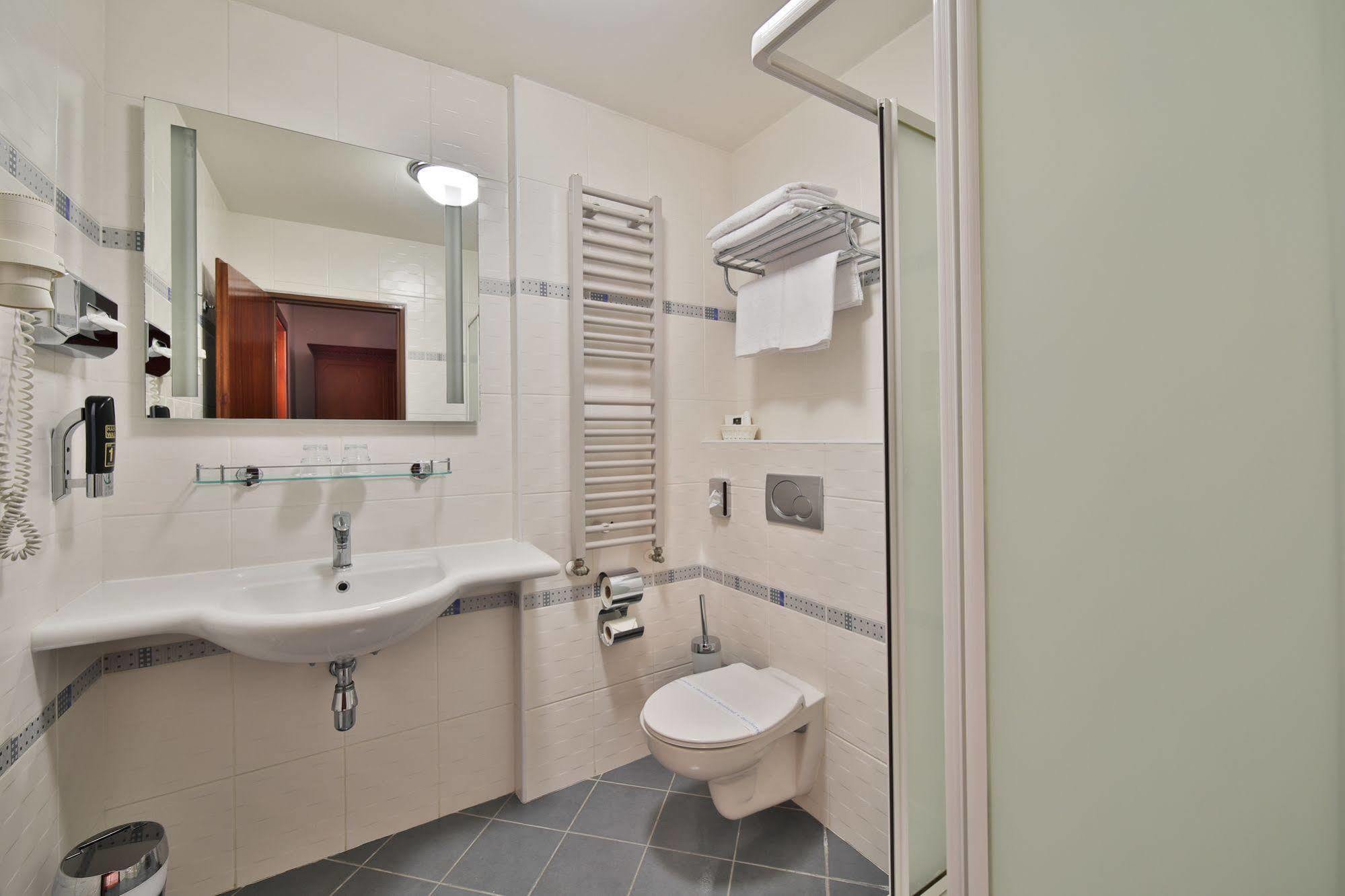 Hotell Meteor Plaza